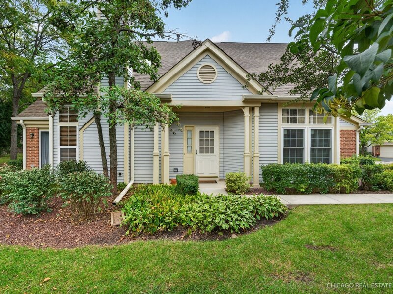 518 Palm Court Crystal Lake IL 60014