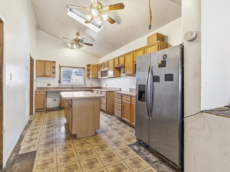 1008 W 115th Street Chicago IL 60643