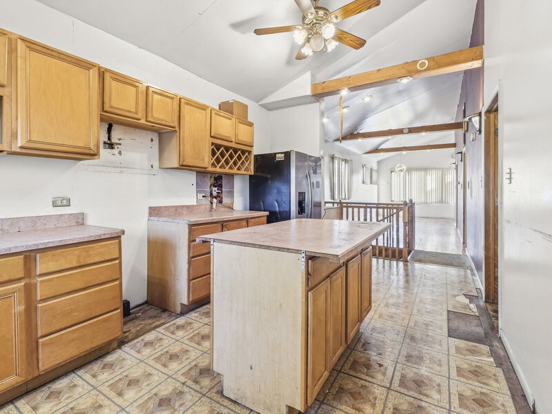 1008 W 115th Street Chicago IL 60643