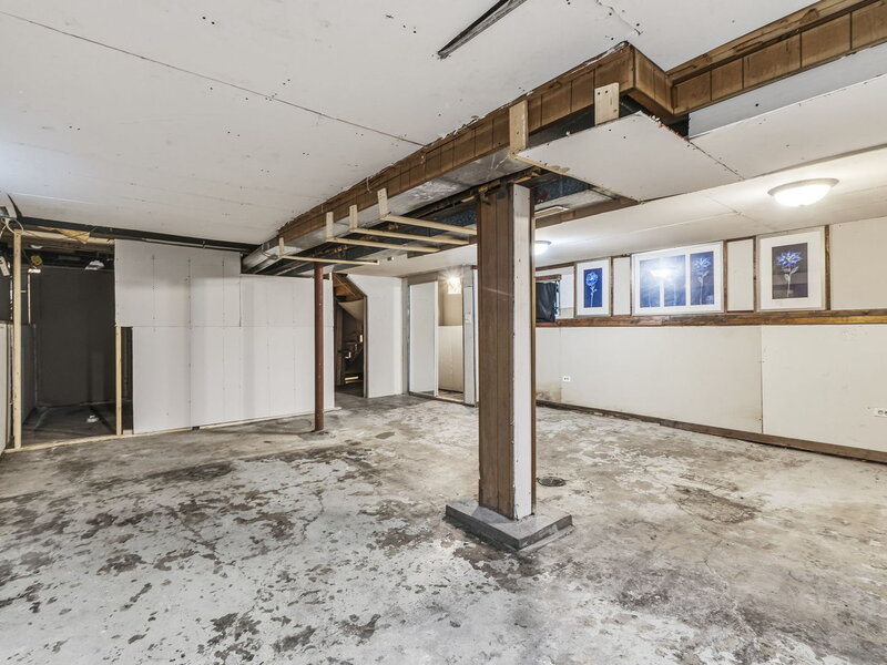 1008 W 115th Street Chicago IL 60643