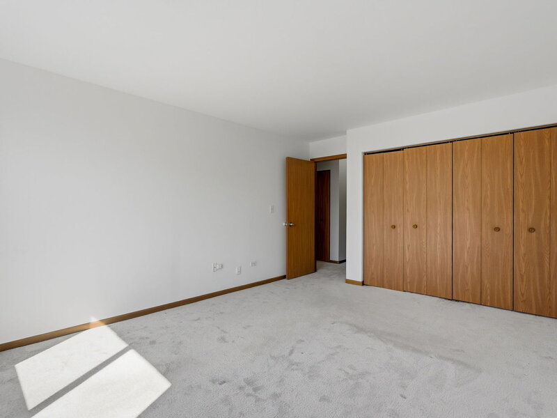 187 Uteg Street Crystal Lake IL 60014