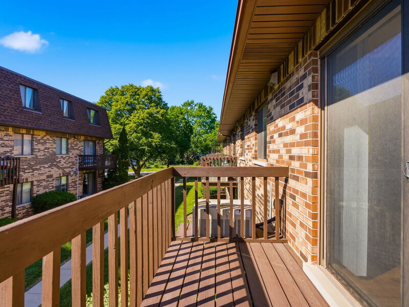 187 Uteg Street Crystal Lake IL 60014