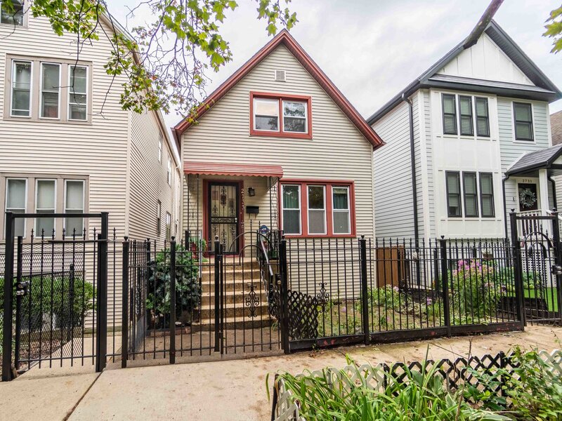 2733 N Artesian Avenue Chicago IL 60647