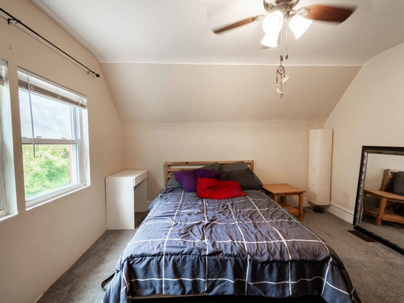 2733 N Artesian Avenue Chicago IL 60647