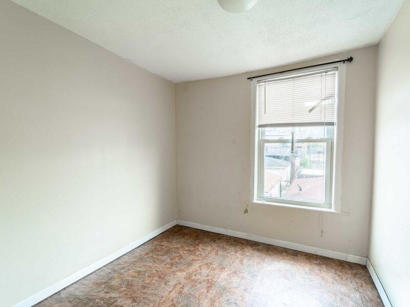 2733 N Artesian Avenue Chicago IL 60647