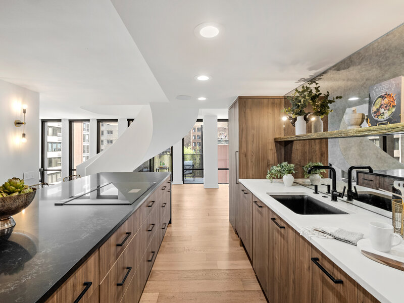 200 E Delaware Place Chicago IL 60611