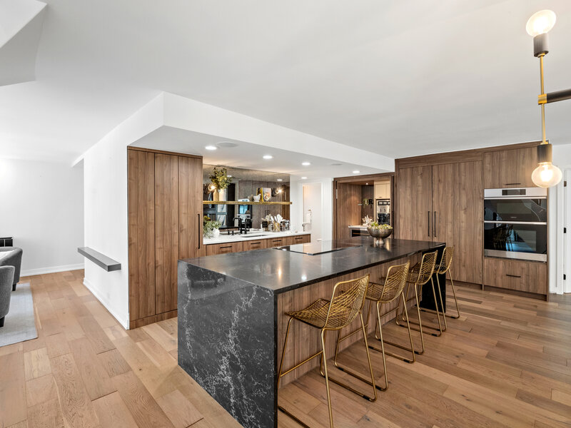 200 E Delaware Place Chicago IL 60611