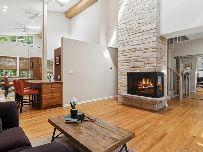211 Blackhawk Road Highland Park IL 60035