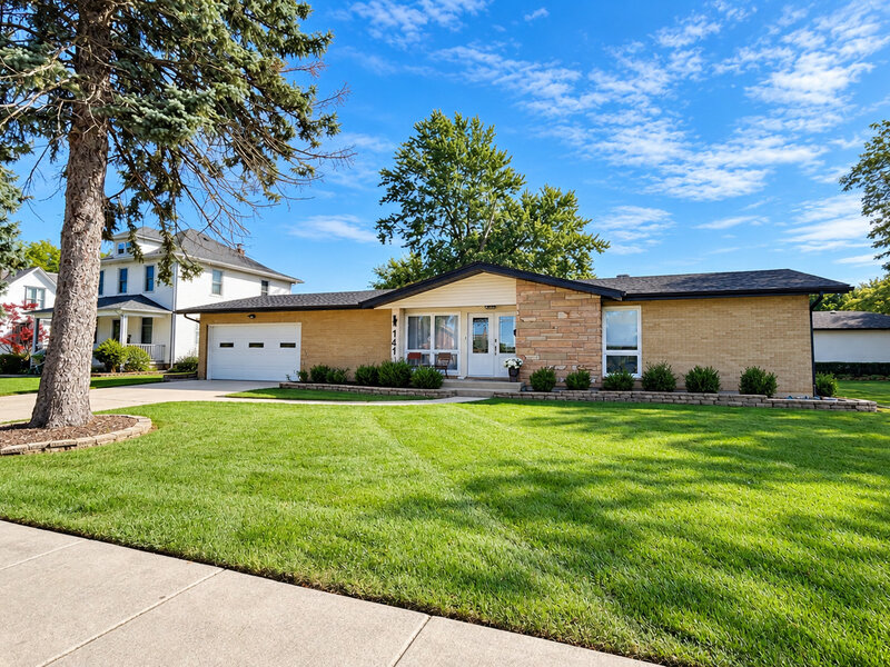 141 W Army Trail Boulevard Addison IL 60101