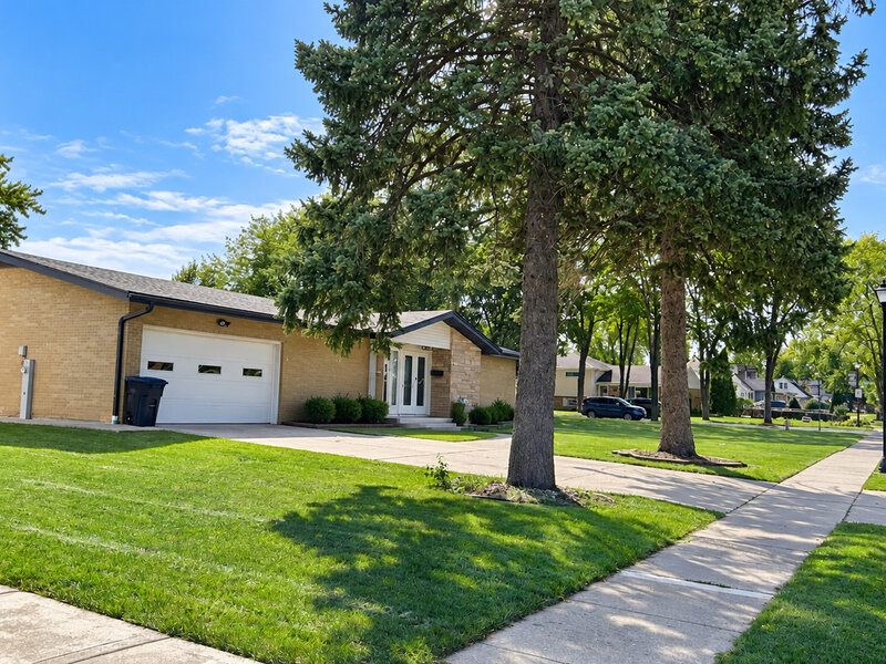141 W Army Trail Boulevard Addison IL 60101