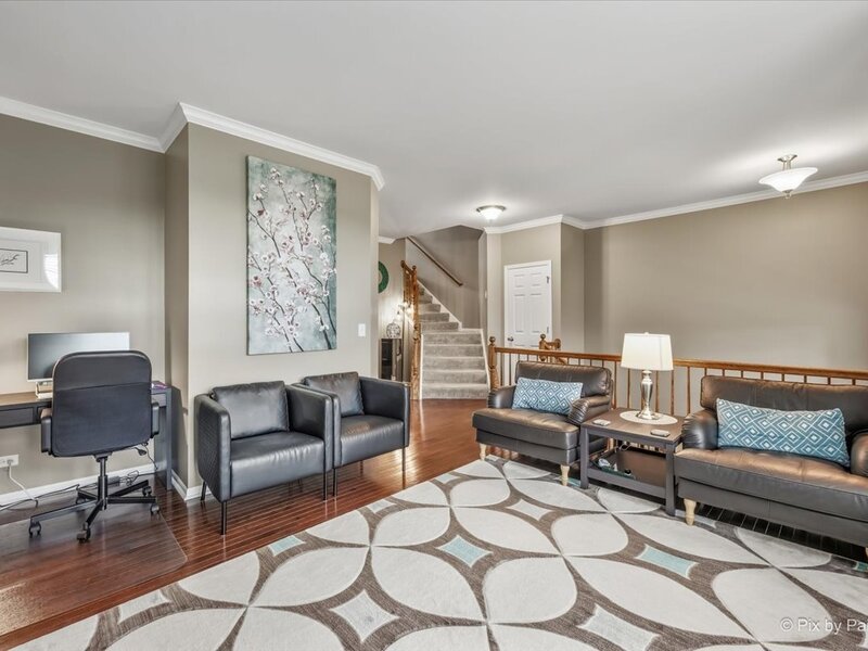 234 Bennett Drive Carol Stream IL 60188