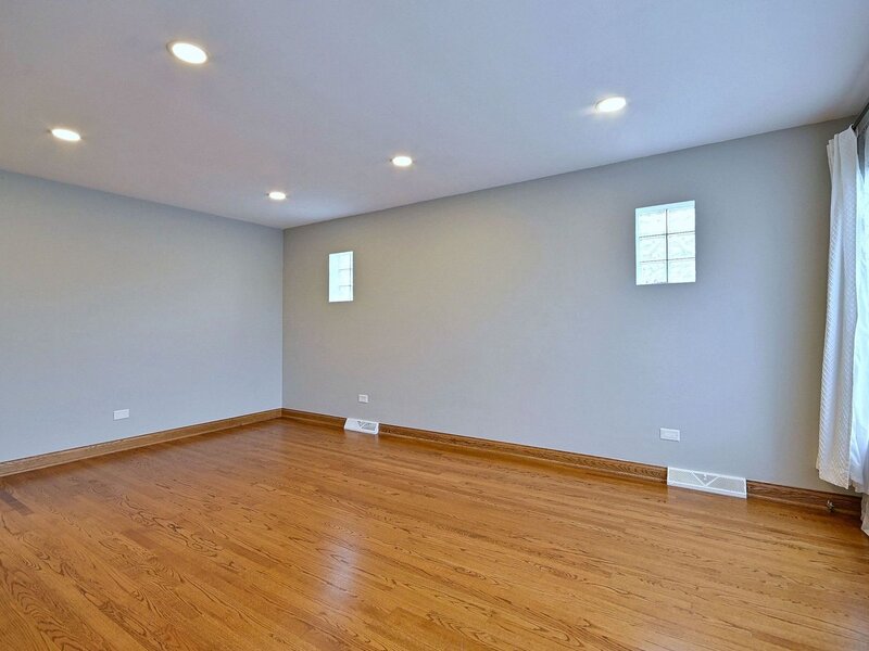 4704 N Newland Avenue Harwood Heights IL 60706