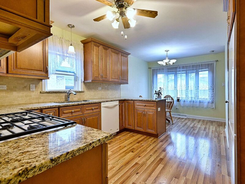 4704 N Newland Avenue Harwood Heights IL 60706