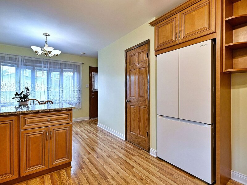 4704 N Newland Avenue Harwood Heights IL 60706