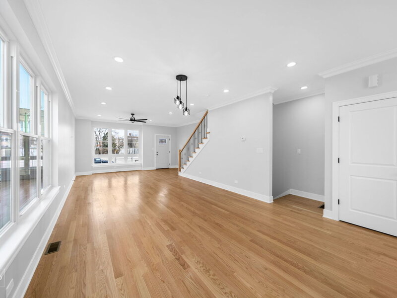4241 W Walton Street Chicago IL 60651