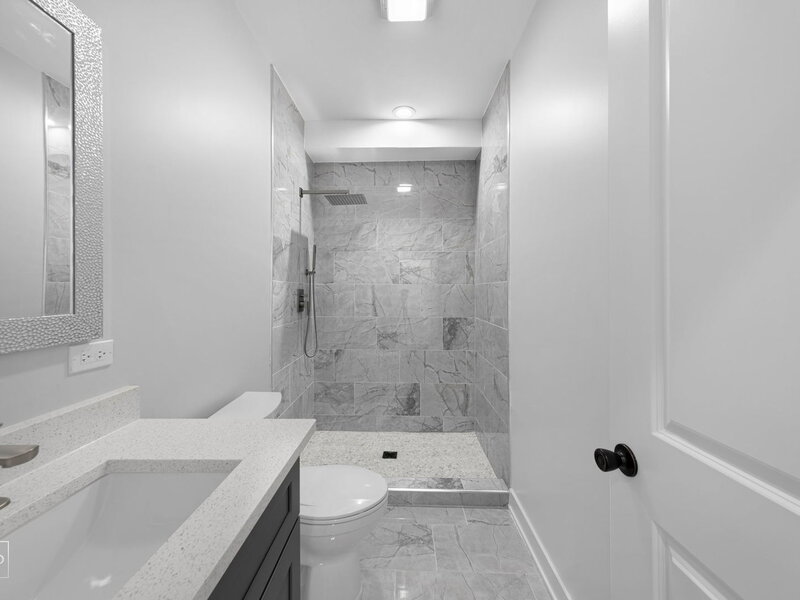 4241 W Walton Street Chicago IL 60651