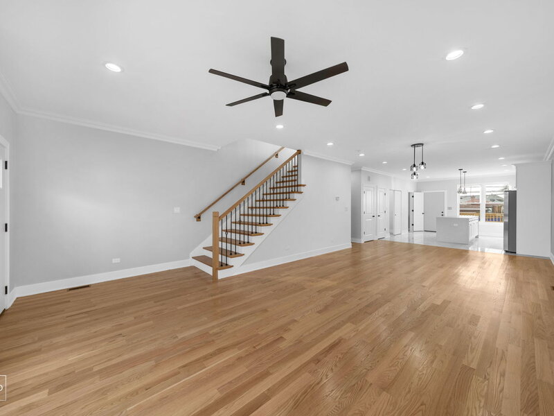 4241 W Walton Street Chicago IL 60651