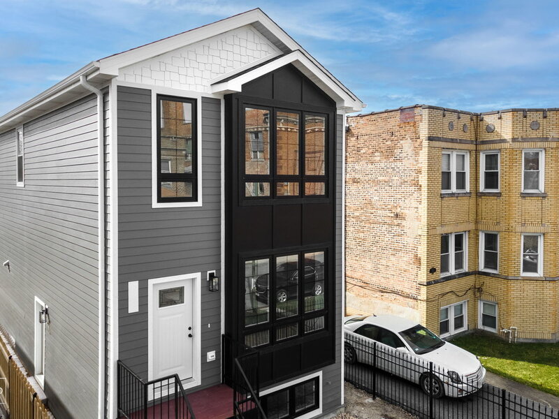 4241 W Walton Street Chicago IL 60651