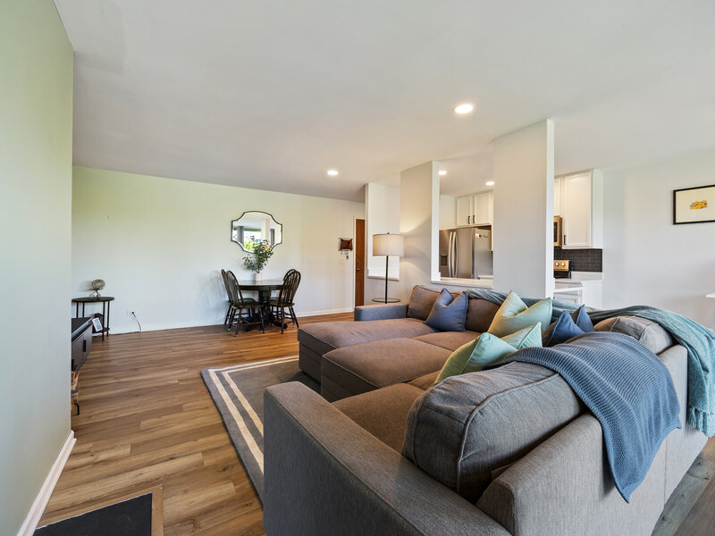 6010 Oakwood Drive Lisle IL 60532