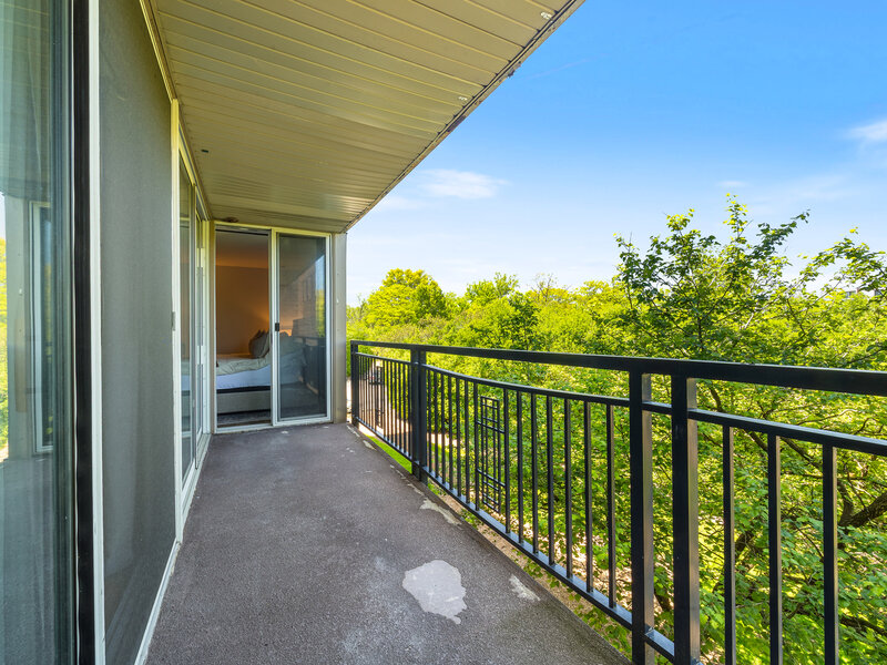 6010 Oakwood Drive Lisle IL 60532