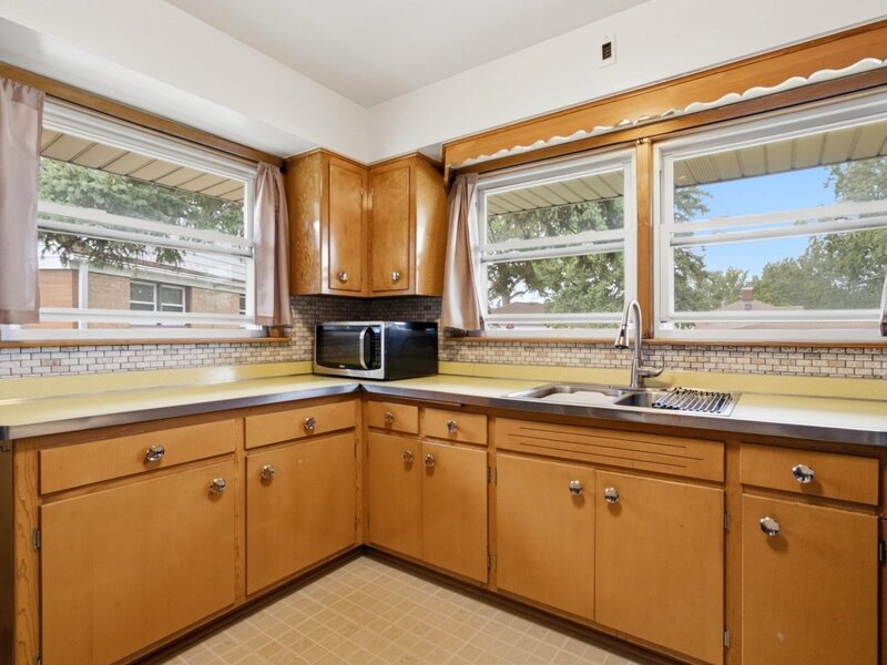 3801 St Charles Road Bellwood IL 60104