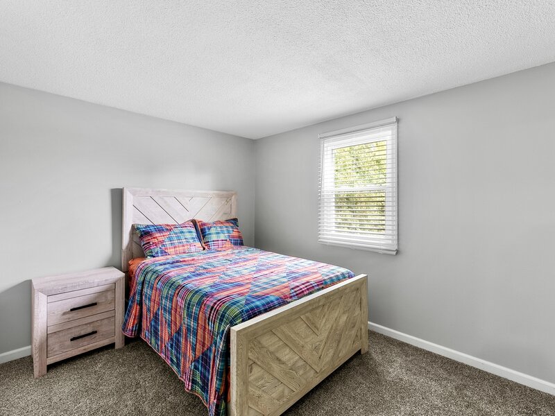 2822 S Hampton Drive Bettendorf IA 52722