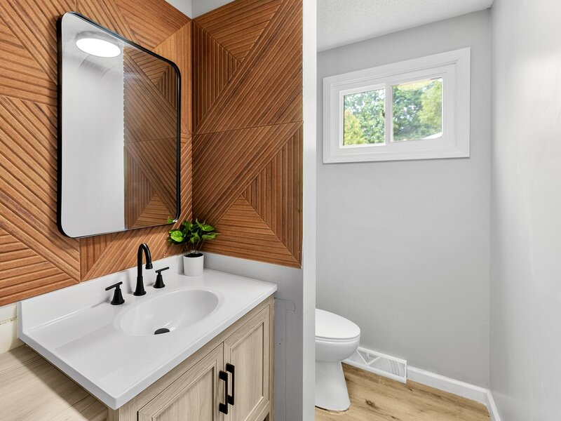 2822 S Hampton Drive Bettendorf IA 52722