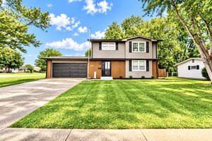 Photo of 2822 S Hampton Drive Bettendorf IA 52722