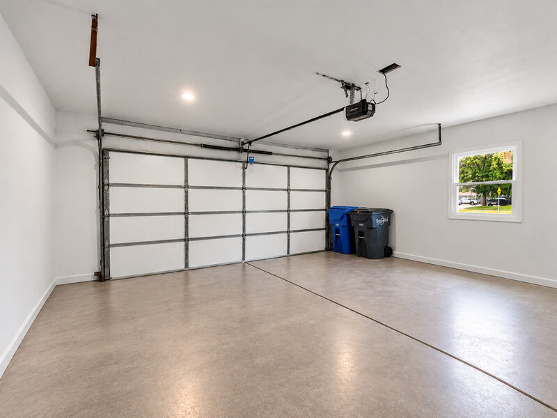 2822 S Hampton Drive Bettendorf IA 52722