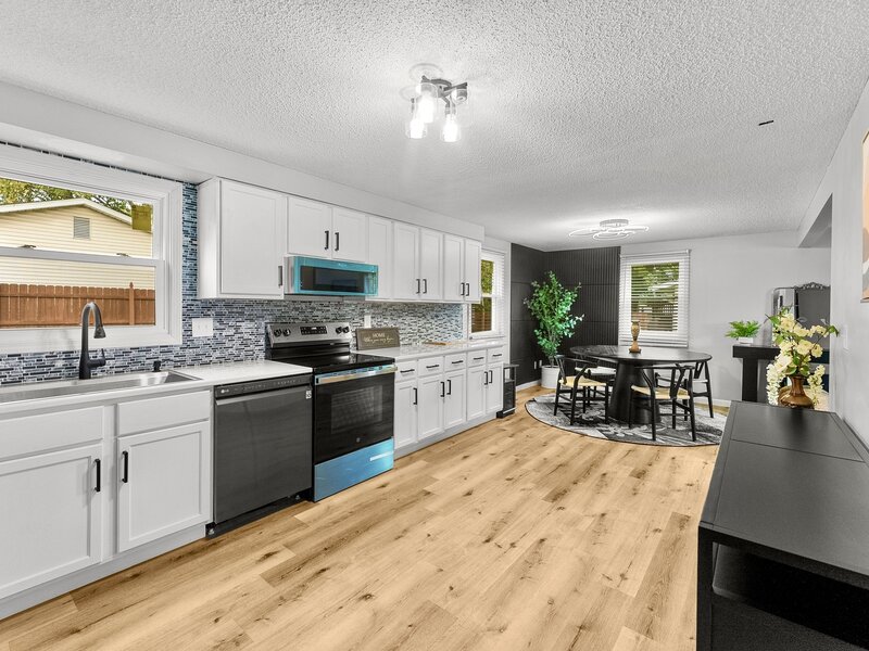 2822 S Hampton Drive Bettendorf IA 52722