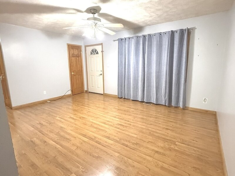 1305 Glenwood Road Bloomington IL 61704