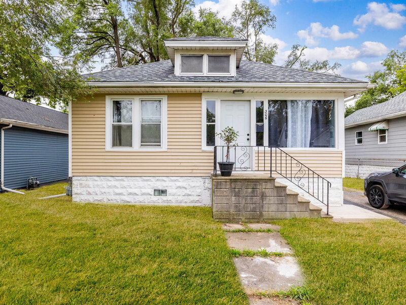 306 Barry Avenue Lockport IL 60441