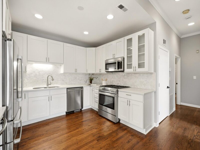 1500 W School Street Chicago IL 60657