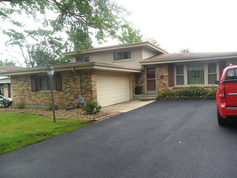 8501 S Kean Avenue Hickory Hills IL 60457