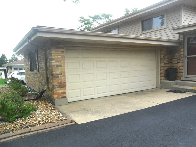 8501 S Kean Avenue Hickory Hills IL 60457