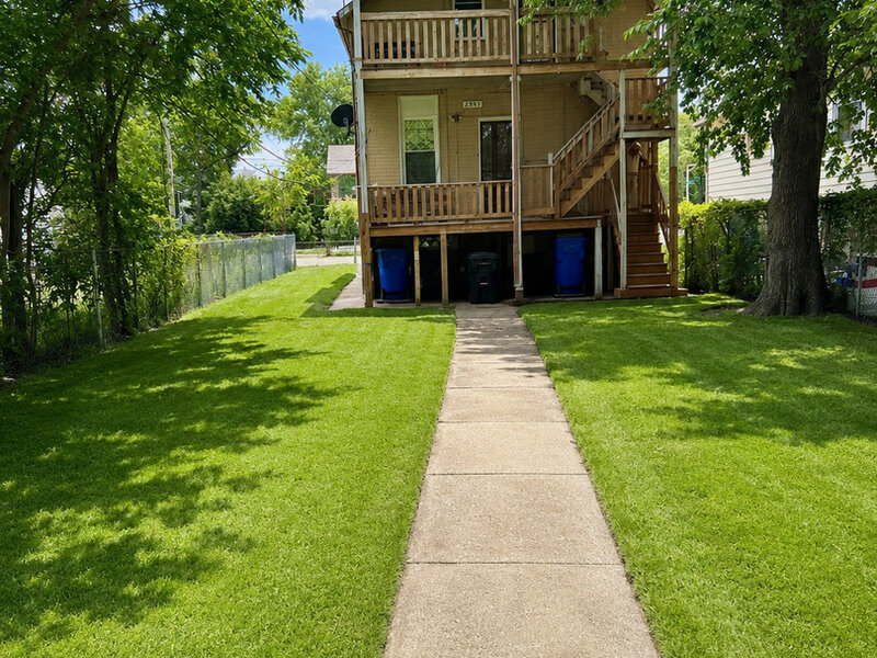 2848 E 79th Street Chicago IL 60649