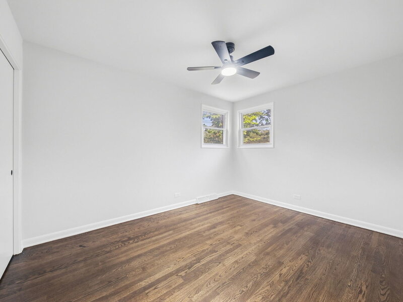 12343 S Lincoln Street Calumet Park IL 60827