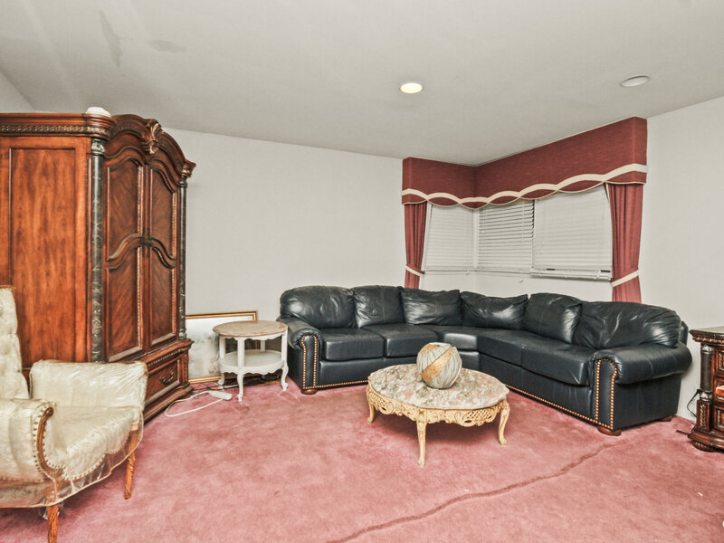 16255 Greenwood Avenue South Holland IL 60473