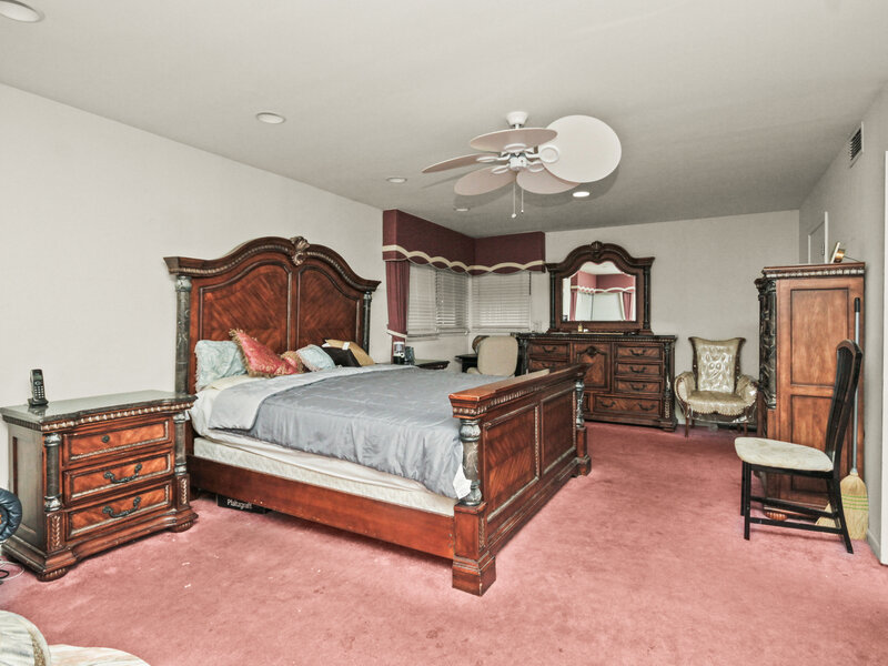 16255 Greenwood Avenue South Holland IL 60473