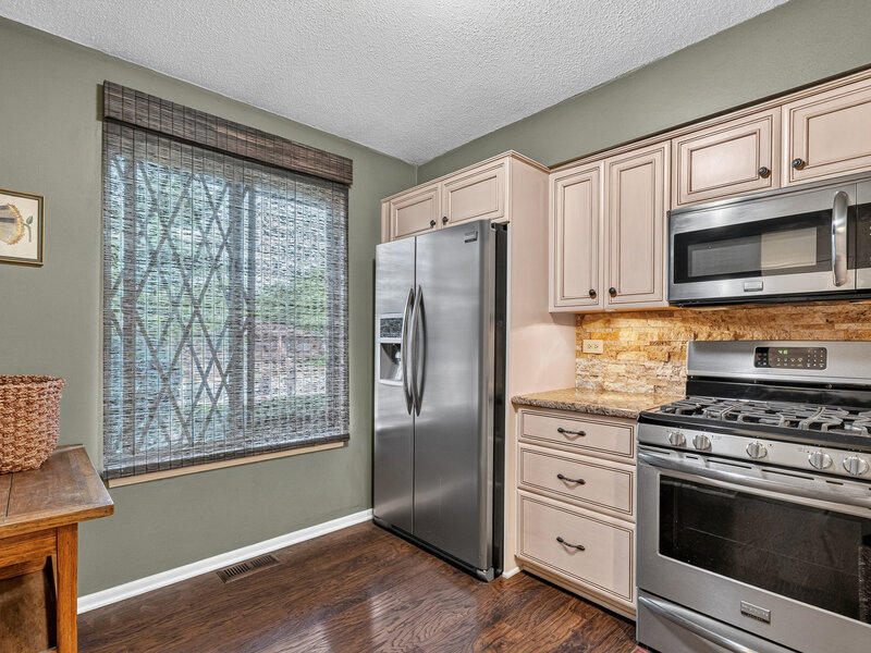 818 Shagbark Road New Lenox IL 60451