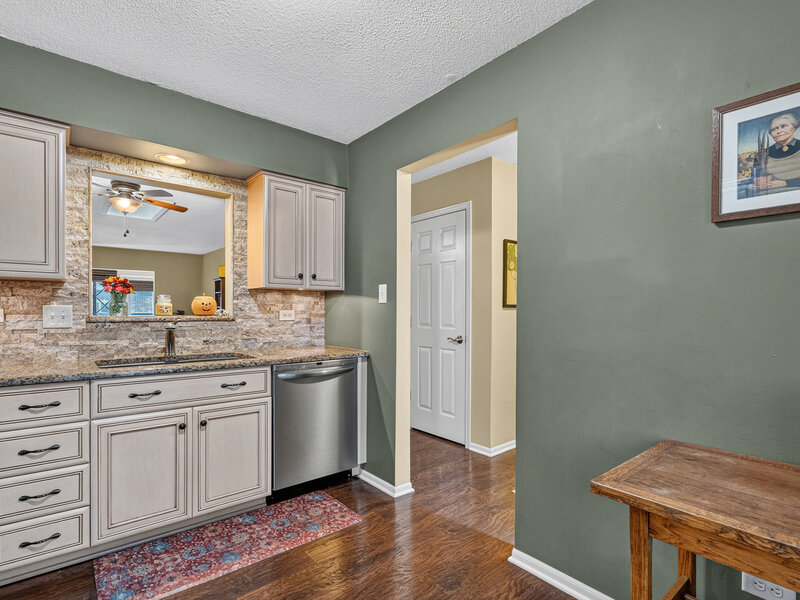 818 Shagbark Road New Lenox IL 60451