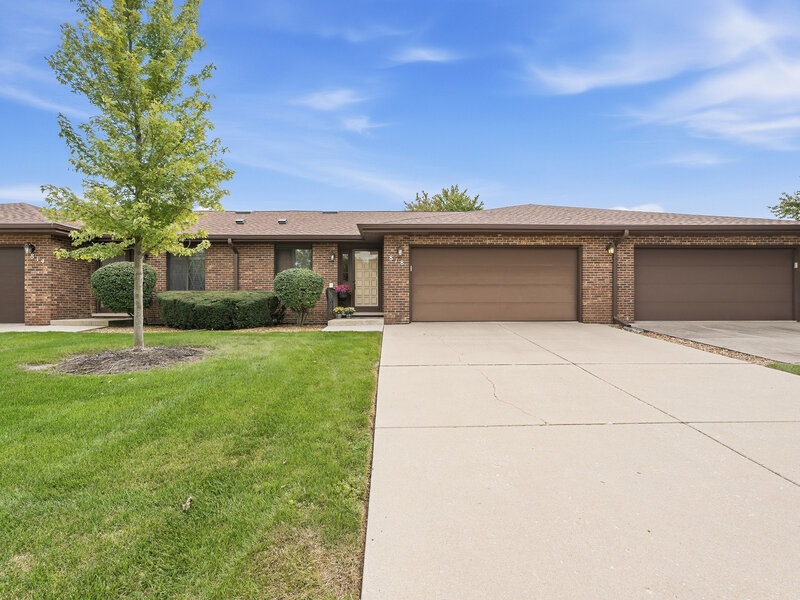818 Shagbark Road New Lenox IL 60451
