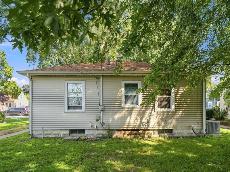 331 W 29th Street Davenport IA 52803