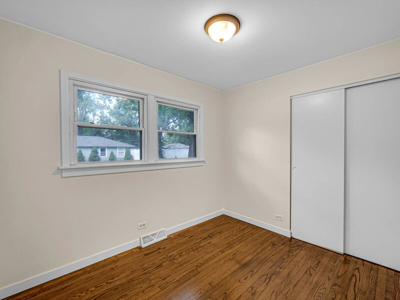 16801 Head Avenue Hazel Crest IL 60429