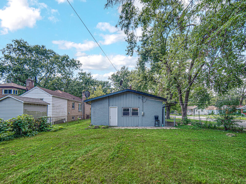 16801 Head Avenue Hazel Crest IL 60429