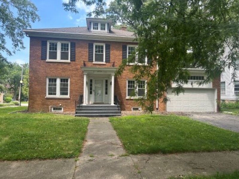 895 S Greenwood Avenue Kankakee IL 60901