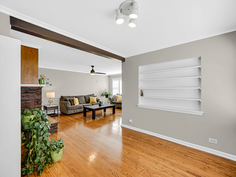 618 Dundee Avenue Flossmoor IL 60422