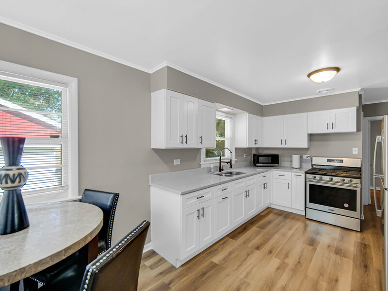 618 Dundee Avenue Flossmoor IL 60422