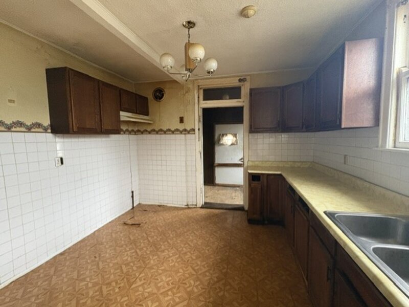 7553 S Paulina Street Chicago IL 60620