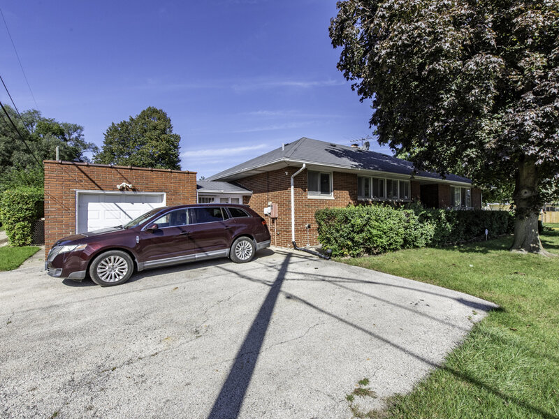 1600 17th Street North Chicago IL 60064